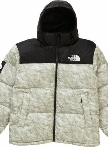 The North Face - Supreme The North Face Paper Print Nuptse Jacket Paper Print