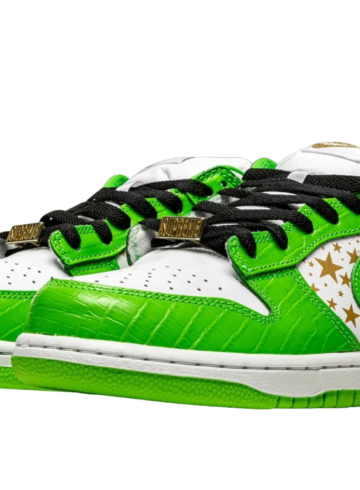 Nike SB Dunk Low Supreme Stars Mean Green Women