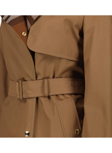 Burberry - Sandridgechk Trench Coat